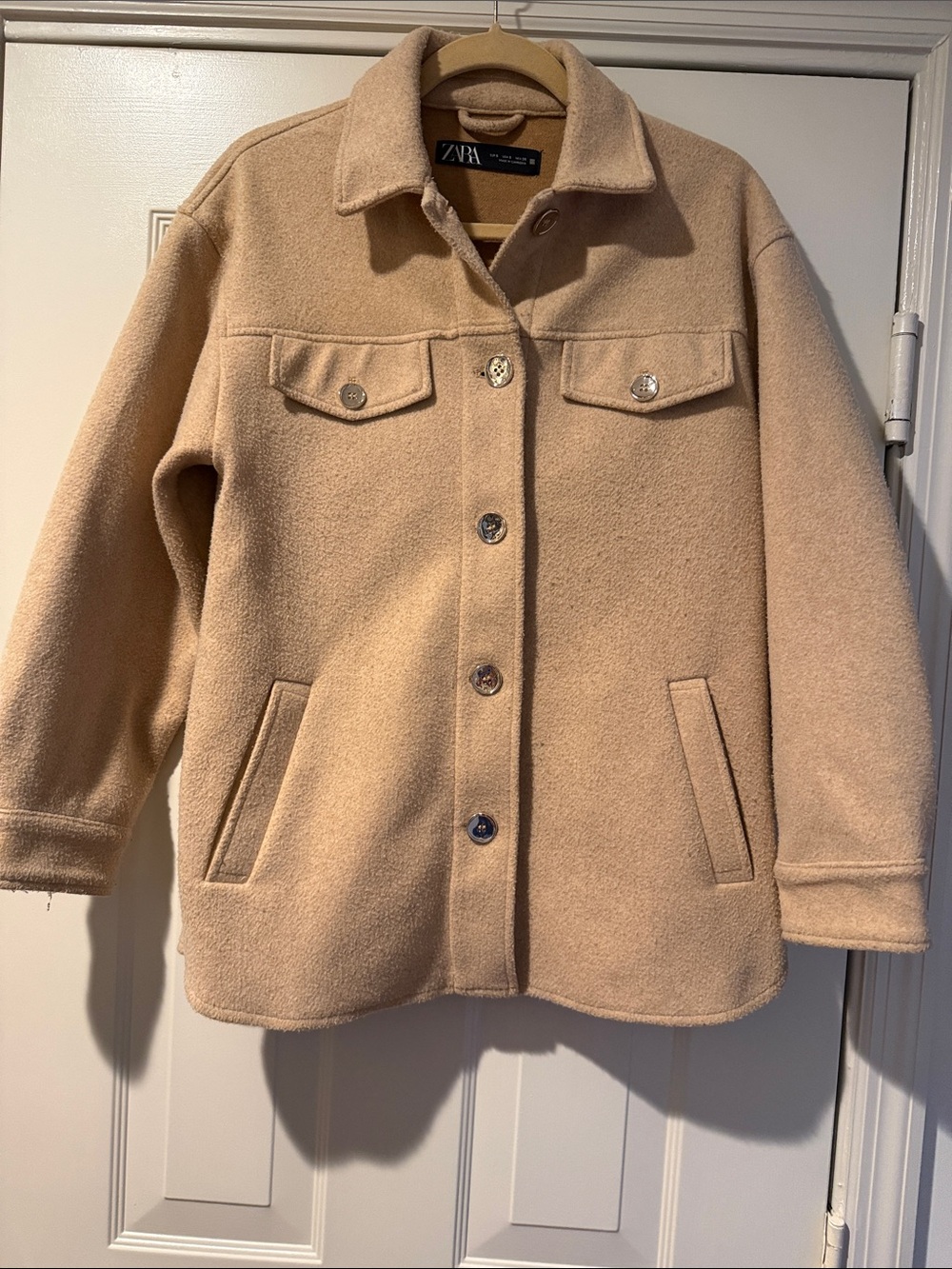 ZARA Camel Beige Pea Coat Shinny Gold Buttons Warm Preppy Relaxed Minimalist S